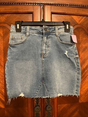 Maurice’s Evsie Brand for Girls Denim Distressed Mini Skirt